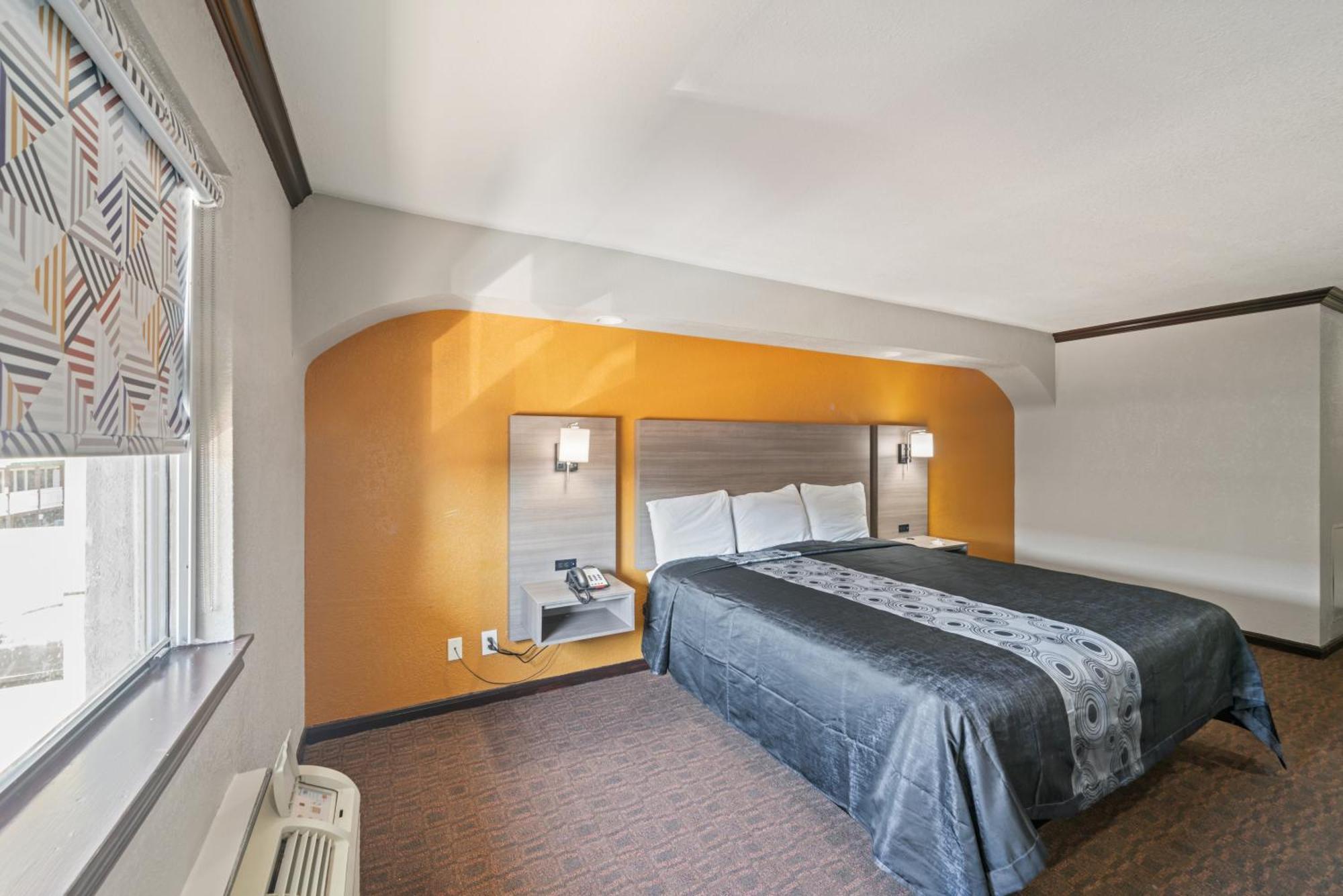 Americas Best Value Inn & Suites Brenham Exterior foto